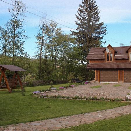 Чорногірський Вітер Villa เวอร์คอฟเวอนา ภายนอก รูปภาพ