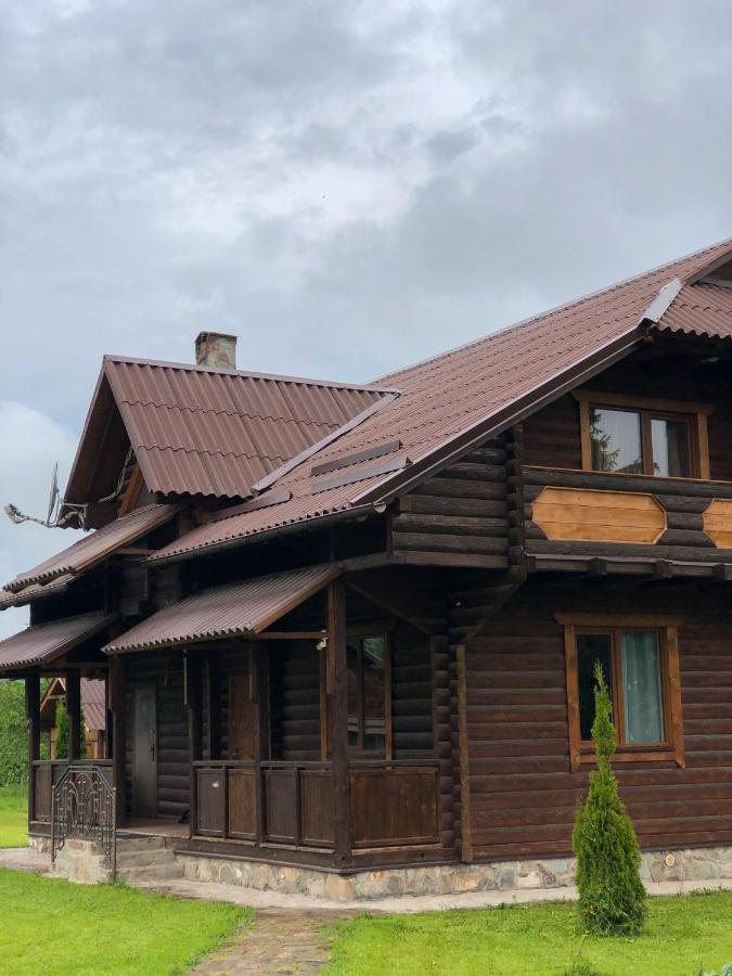 Чорногірський Вітер Villa เวอร์คอฟเวอนา ภายนอก รูปภาพ