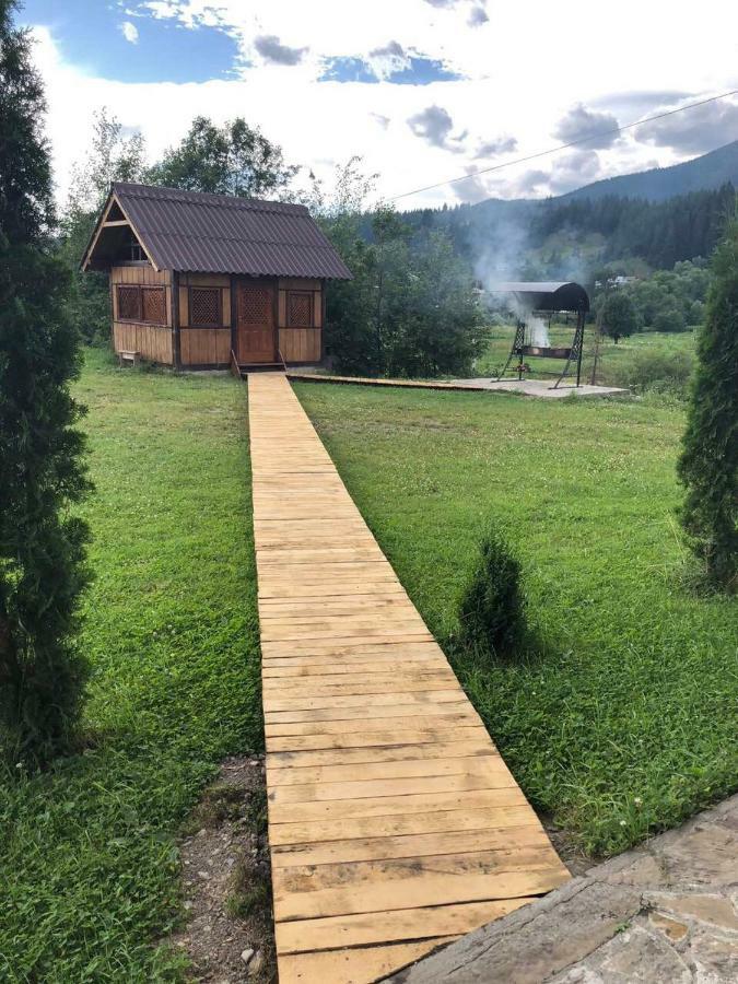 Чорногірський Вітер Villa เวอร์คอฟเวอนา ภายนอก รูปภาพ